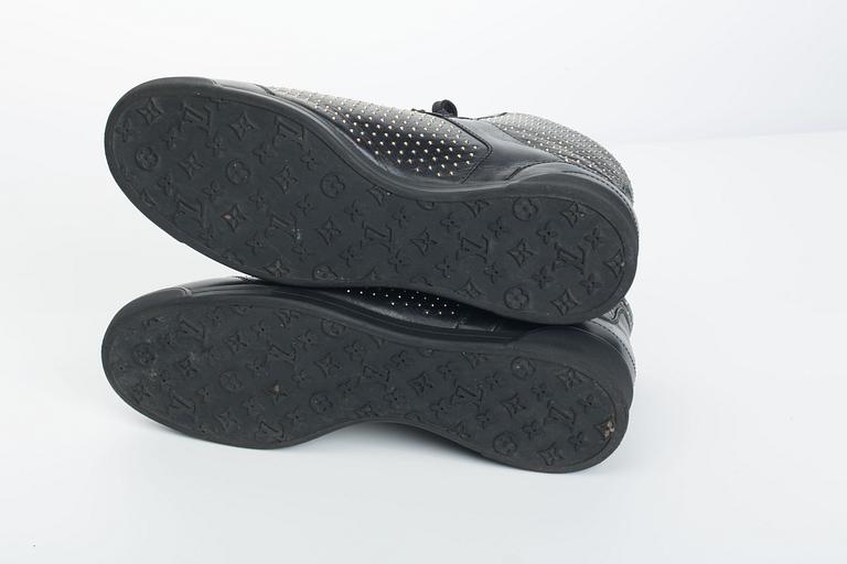 SKOR, "Ornament", Louis Vuitton.