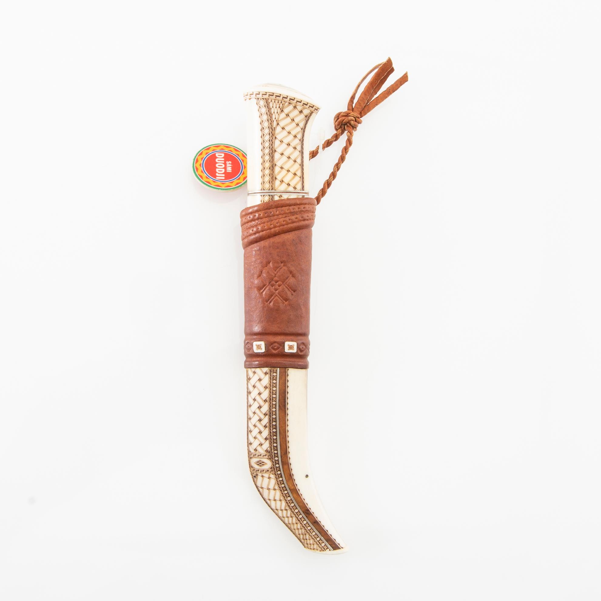 Olle Lundmark, half-horn knife, signed.