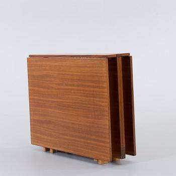 A BRUNO MATHSSON "MARIA FLAP" TABLE.