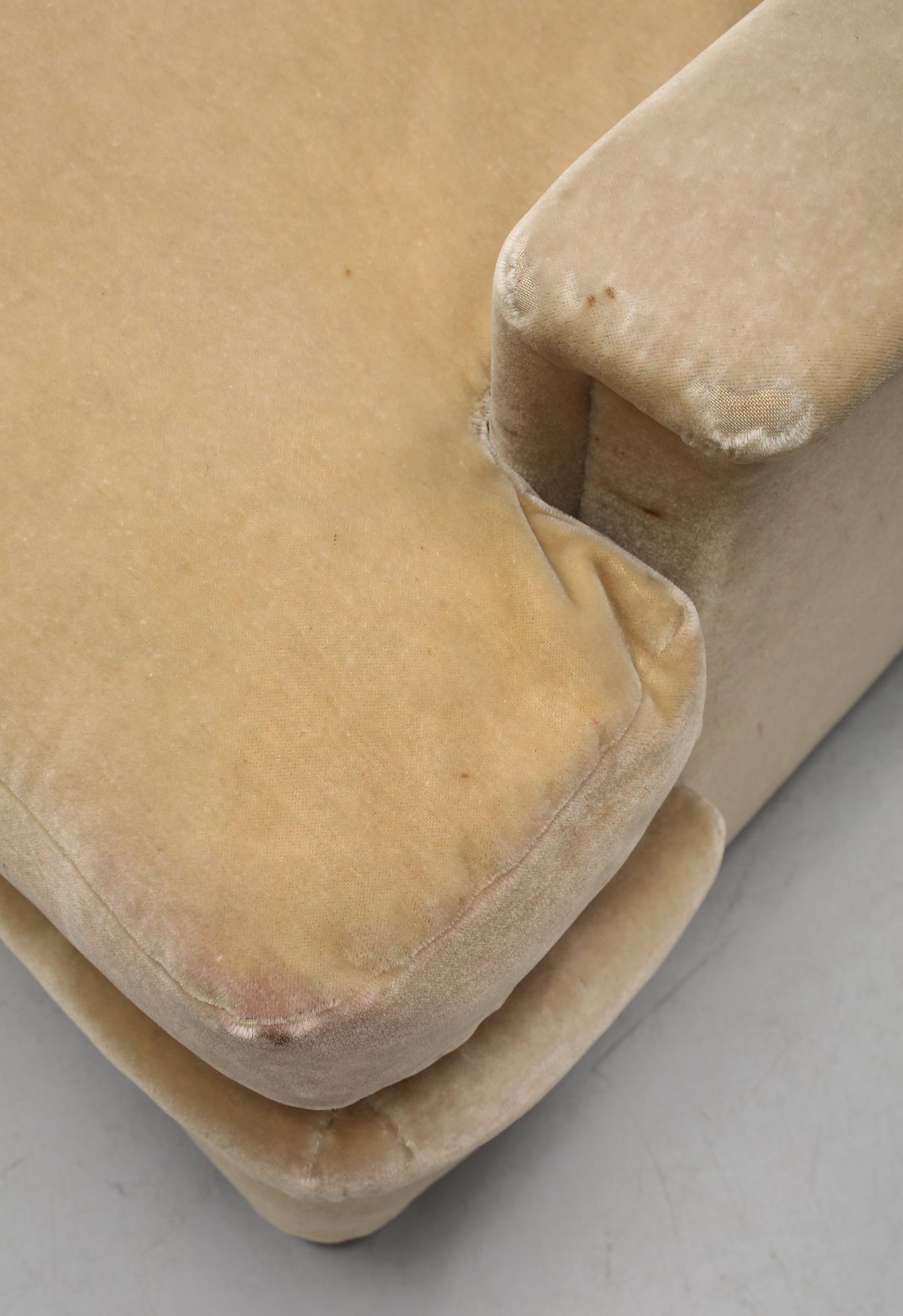 SOFFA, omkring 1900-talets mitt.