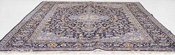 Keshan rug, approx. 370 x 255 cm.