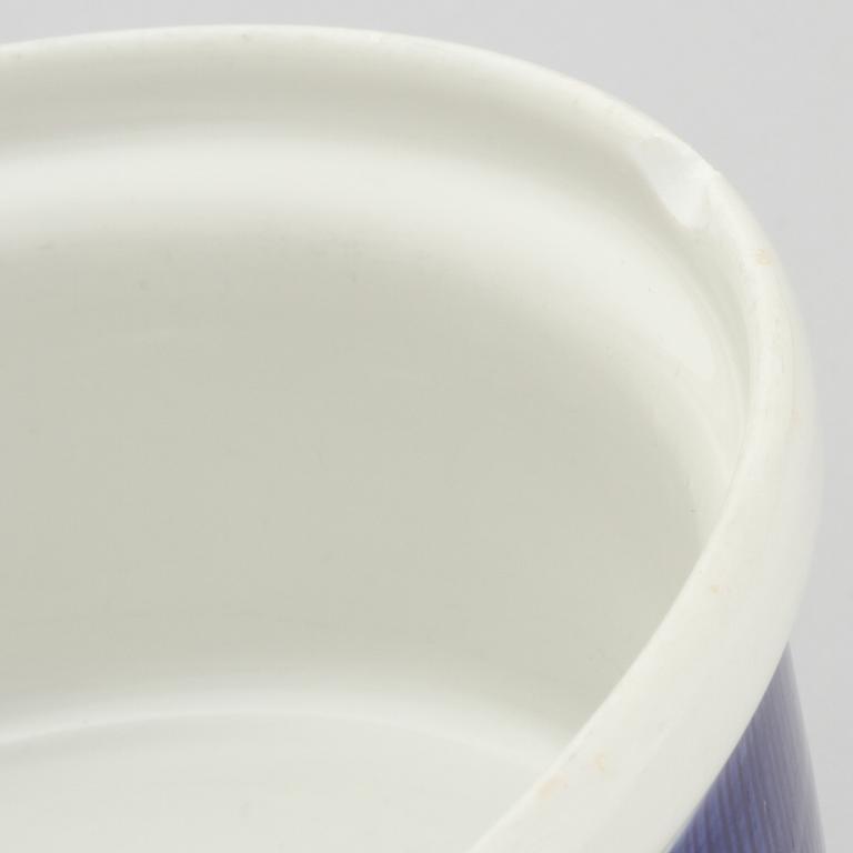 SERVISDELAR, 45 st, porslin, "Koka blå", Hertha Bengtsson, Rörstrand, 1956-88.