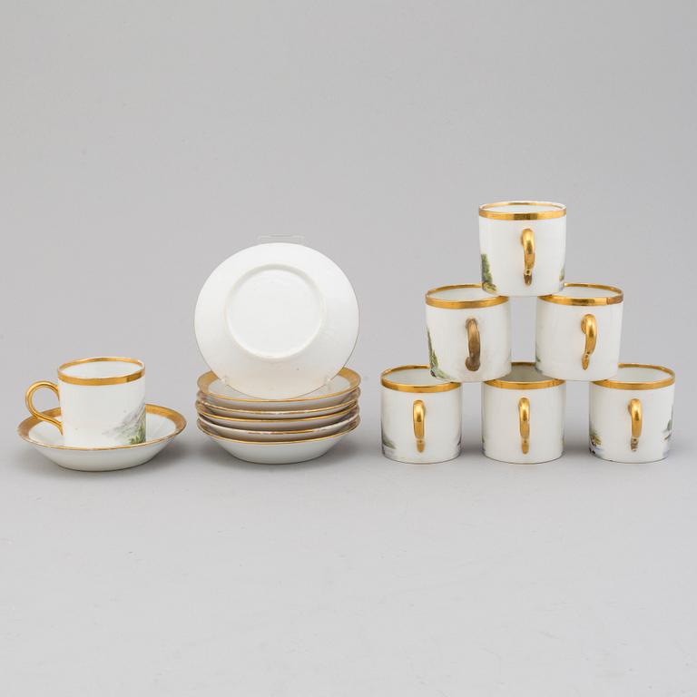 7 empire porcelaine coffee cups, early 19th century.