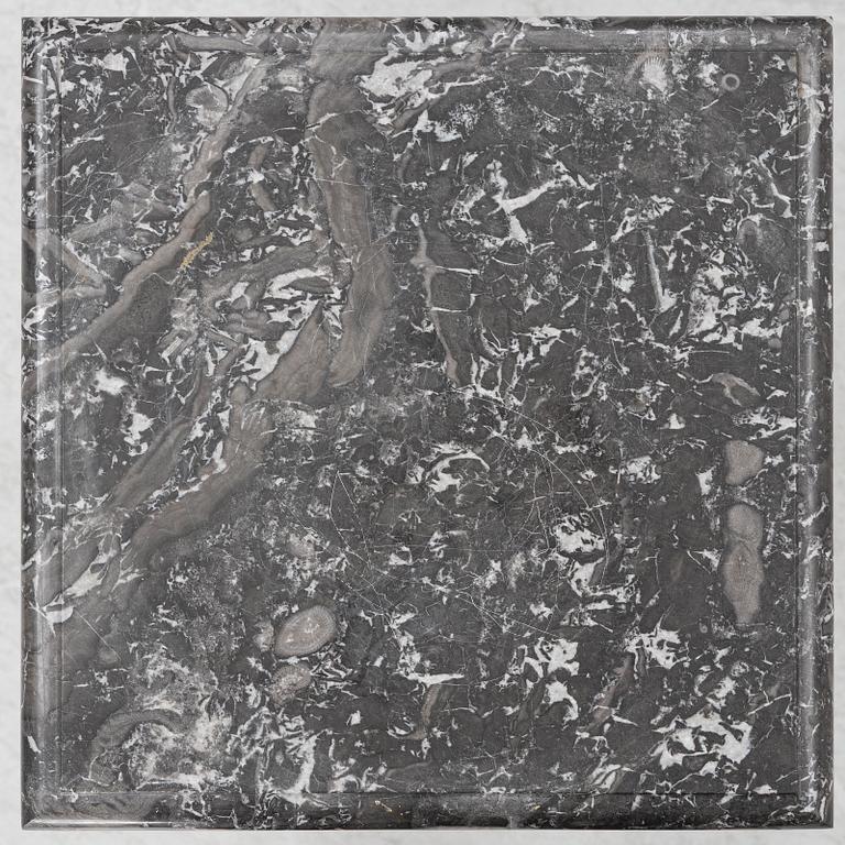 A Louis XV-style pedestal, around 1900.