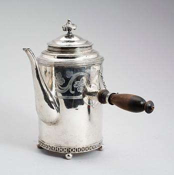 KAFFEKANNA, silver, Olof Hellbom, Stockholm 1798. Vikt ca 896 gram.