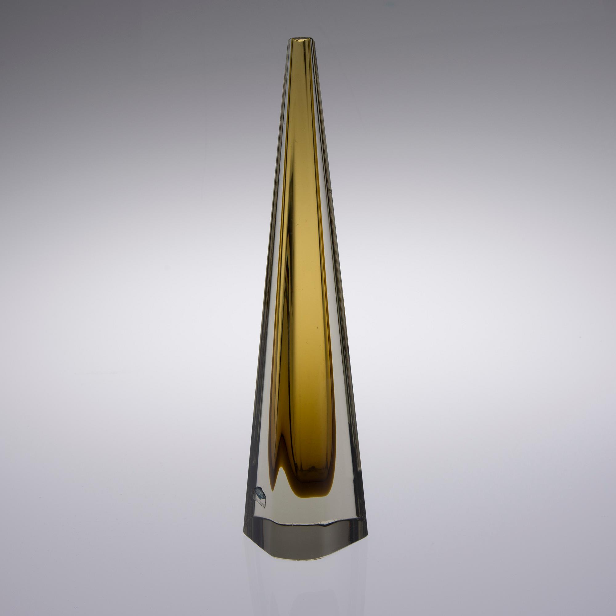 SKULPTUR, glas, "Obelisk", signerad K. Franck, Notsjö -64.