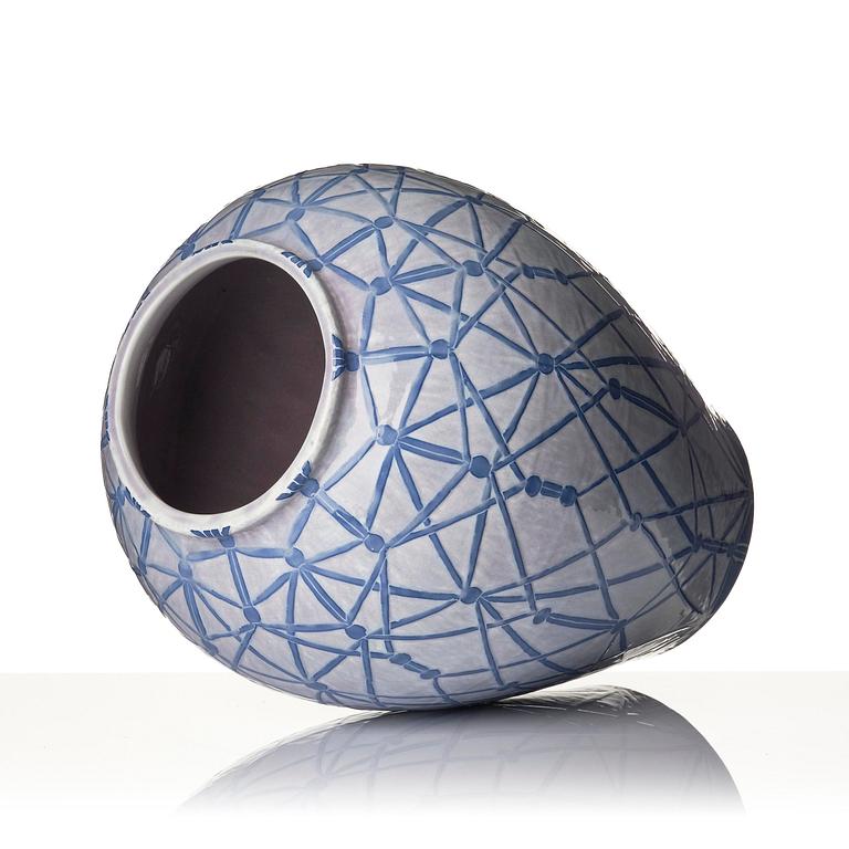 Gunnar G:son Wennerberg, a "Sgraffito" creamware floor vase, Gustavsberg, 1904.