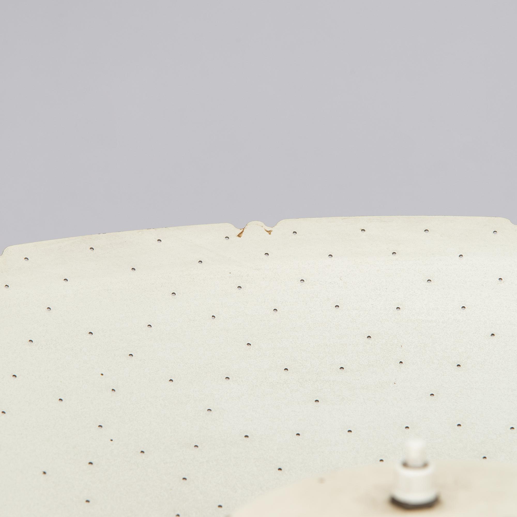 Paavo Tynell, A mid-20th century floor lamp model 9640, Taito Oy, Finland.