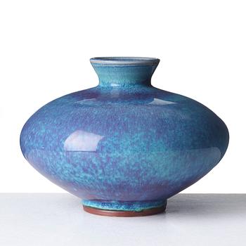 Berndt Friberg, a stoneware vase, Gustavsberg studio, Sweden 1972.