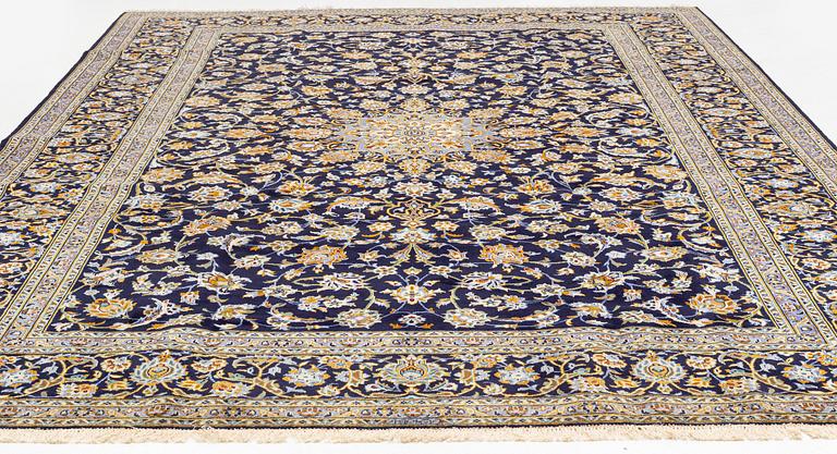 A Keshan carpet, c. 412 x 308 cm.