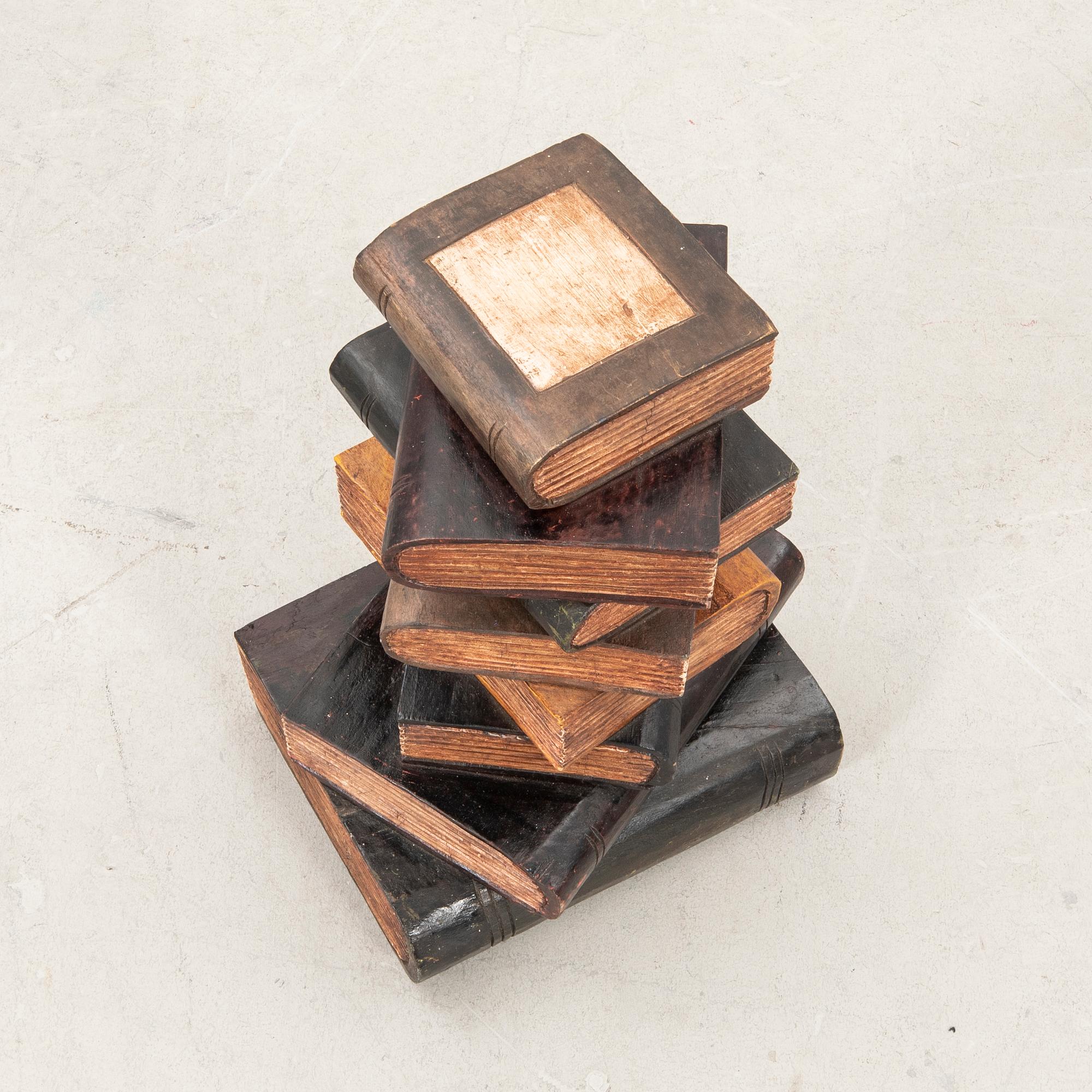 Sidobord/skulptur modern tillverkning.