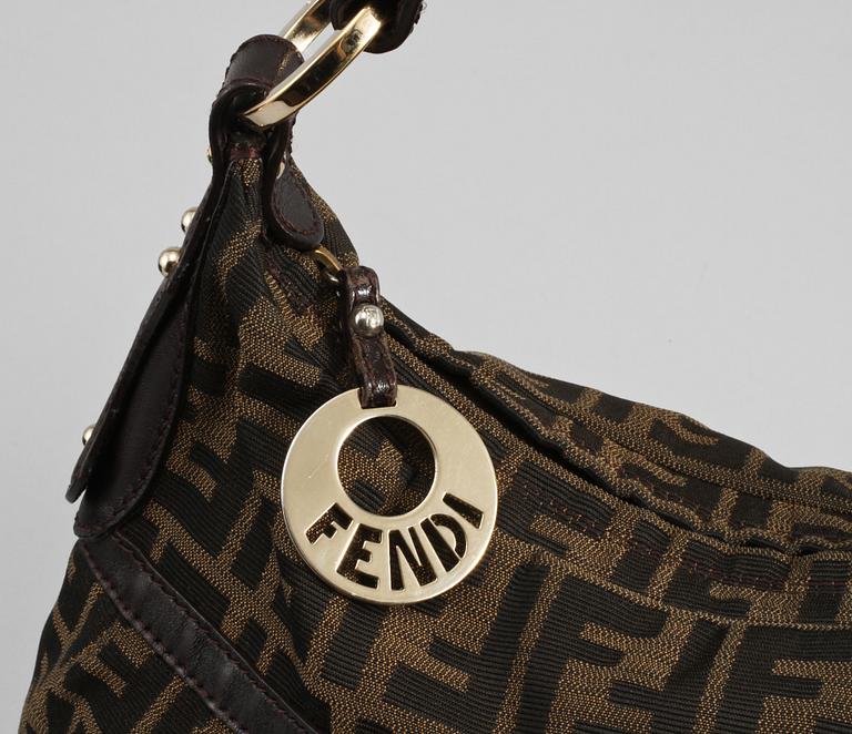 VÄSKA, "Chef Zucca", Fendi.