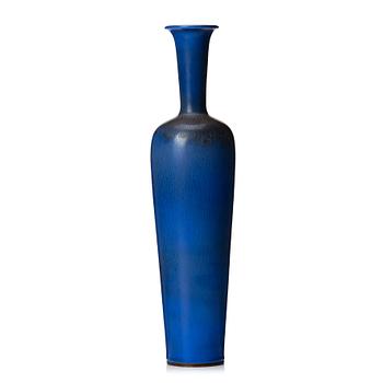 Berndt Friberg, a stoneware vase, Gustavsberg studio, Sweden 1964.