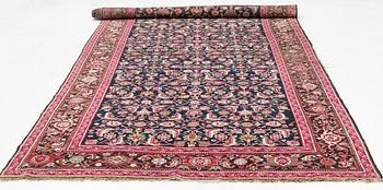 Matta Karabagh. Ca 570 x 205 cm.