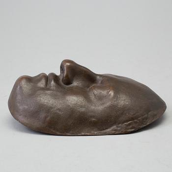 A death mask depicting King Charles XII. Probably by Finspångs ironworks, 20th century.