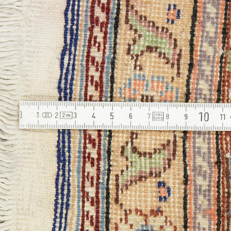 Matto, semi-antique Kayseri, ca 292 x 200 cm.