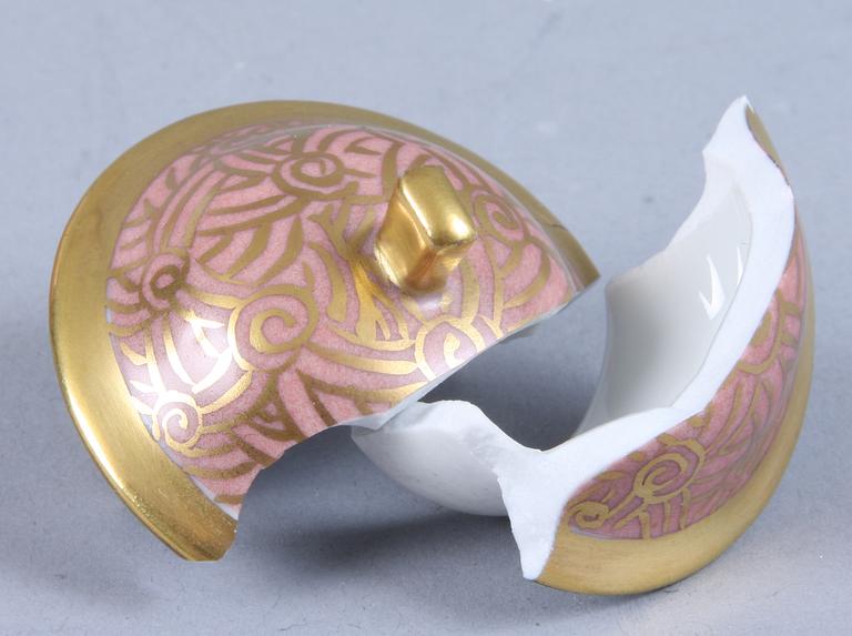 TALLRIKAR, 3 st, TEDOSA samt ASKFAT, 2 st, porslin, Bing & Gröndahl.