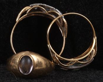 RINGAR, 3 st, 18 K guld, 1900-tal.
