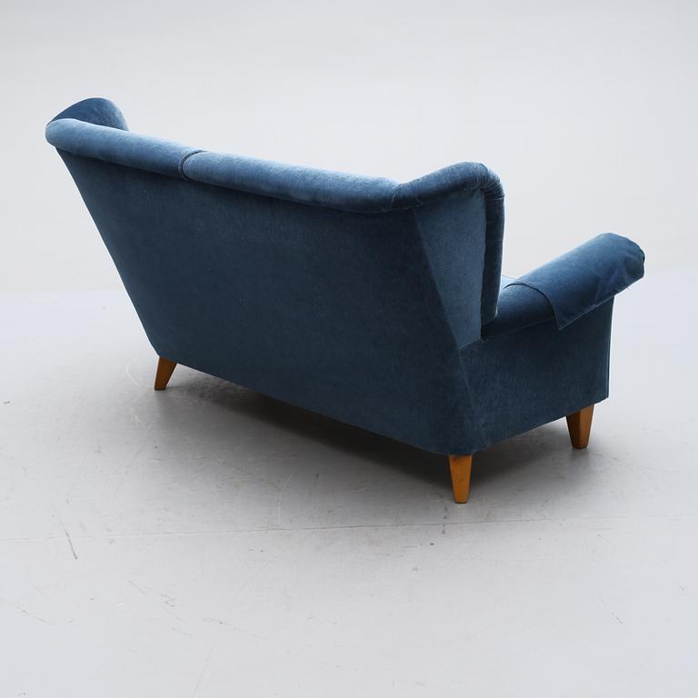 SOFFA, omkring 1900-talets mitt.