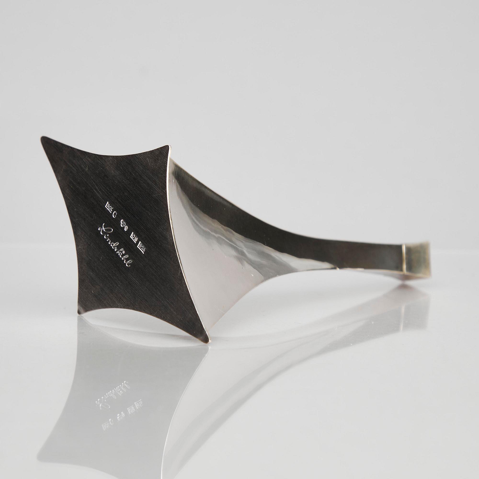 Rolf Lindståhl, a sterling silver bottle with a rock crystal on the lid, Stockholm 1988.