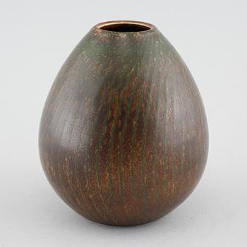 A unique stoneware vase by CARL-HARRY STÅLHANE, Rörstrand, signed, third quarter of the 20th century.