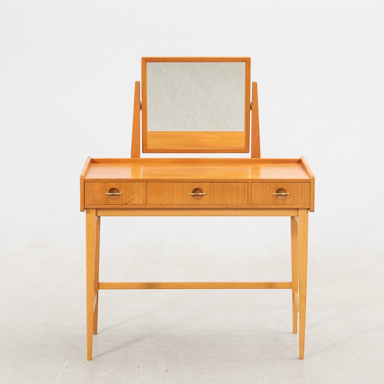 Dressing table model 471 Fröseke Nybrofabriken 1960s.