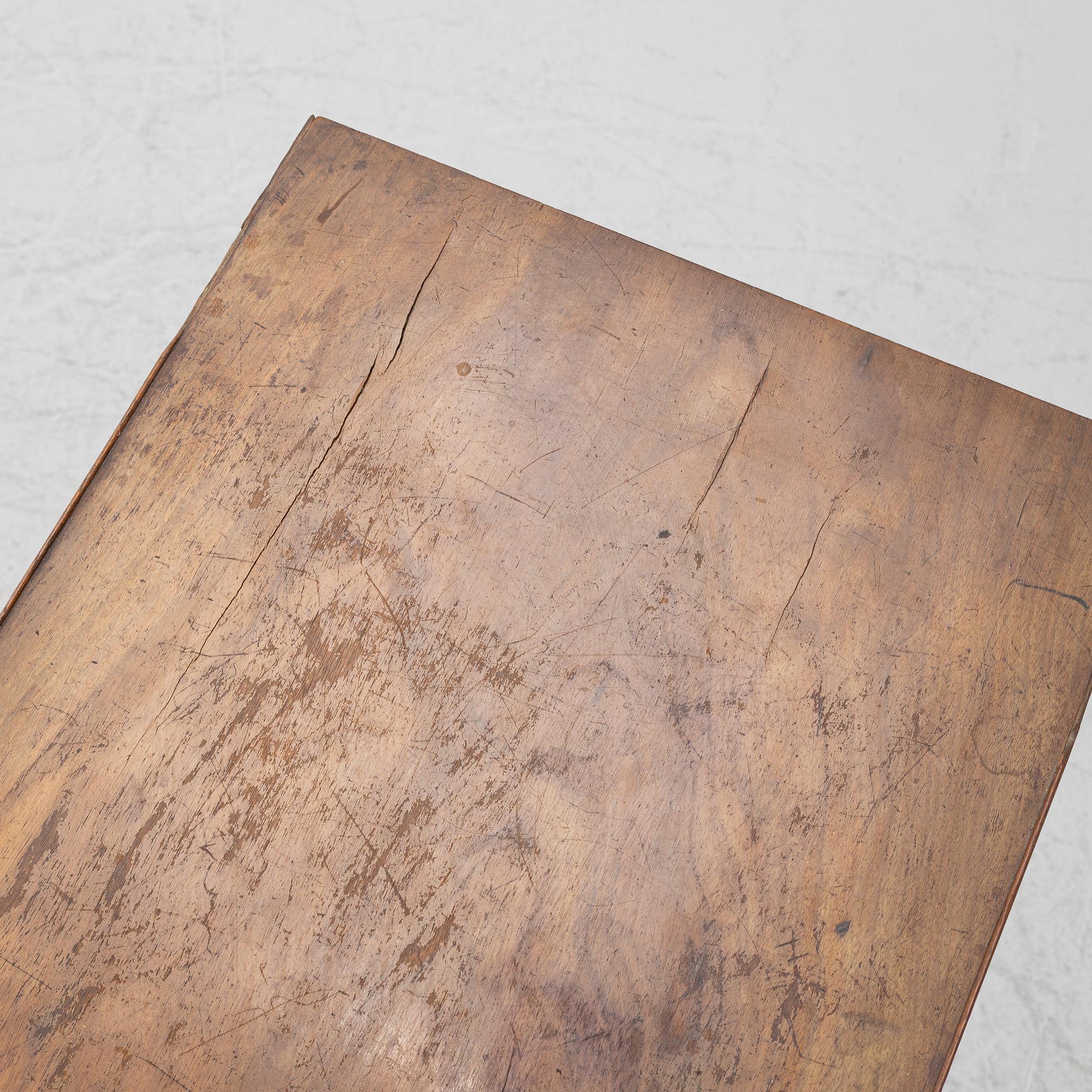 A late Gustavian table, circa 1800.