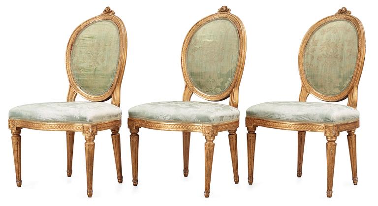 STOLAR, tre stycken, tillskrivna Johan Lindgren (mästare i Stockholm 1770-1800). Gustavianska.