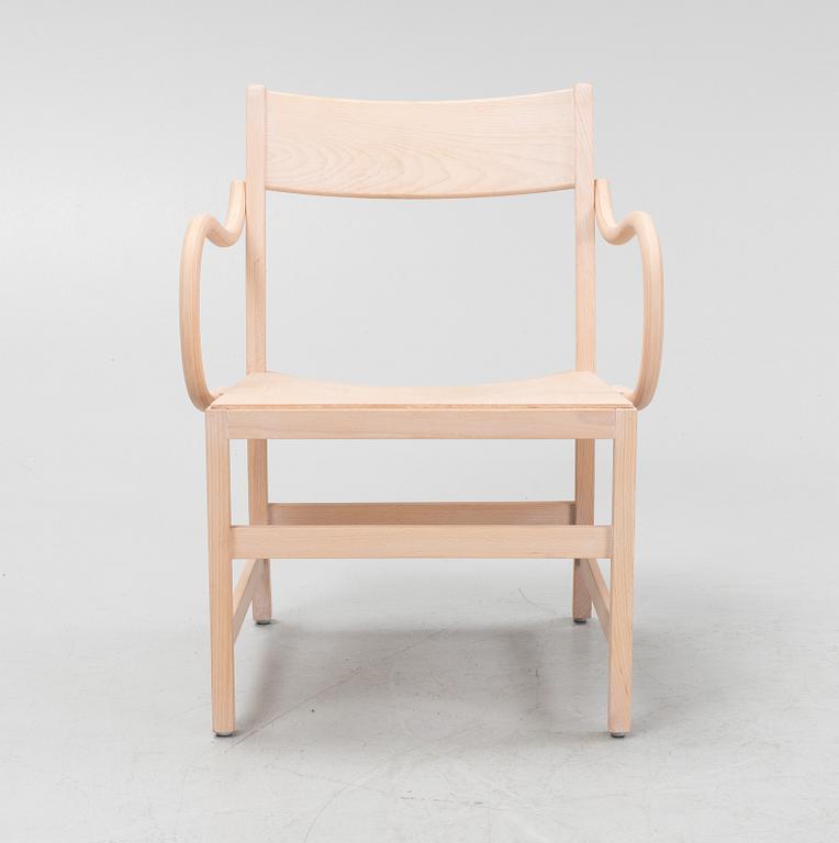 Chris Martin, karmstol, "Waiter XL", Massproductions.