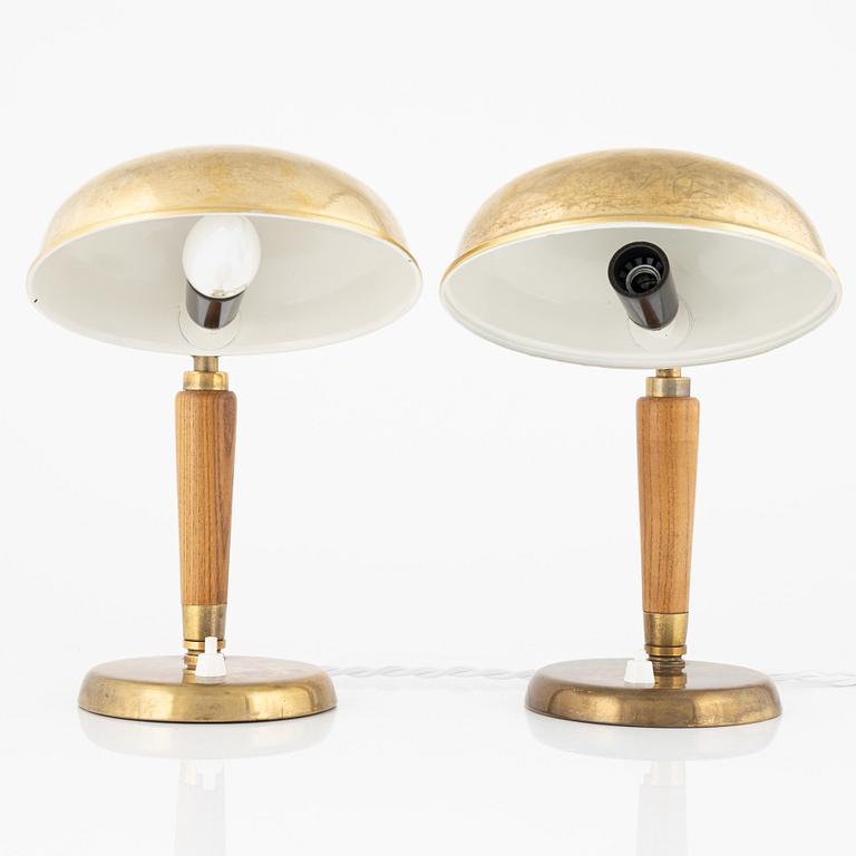 Einar Bäckström, a pair of table lamps, model "4119", Sweden 1940s.