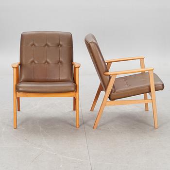 FÅTÖLJER, ett par, 1960-tal.