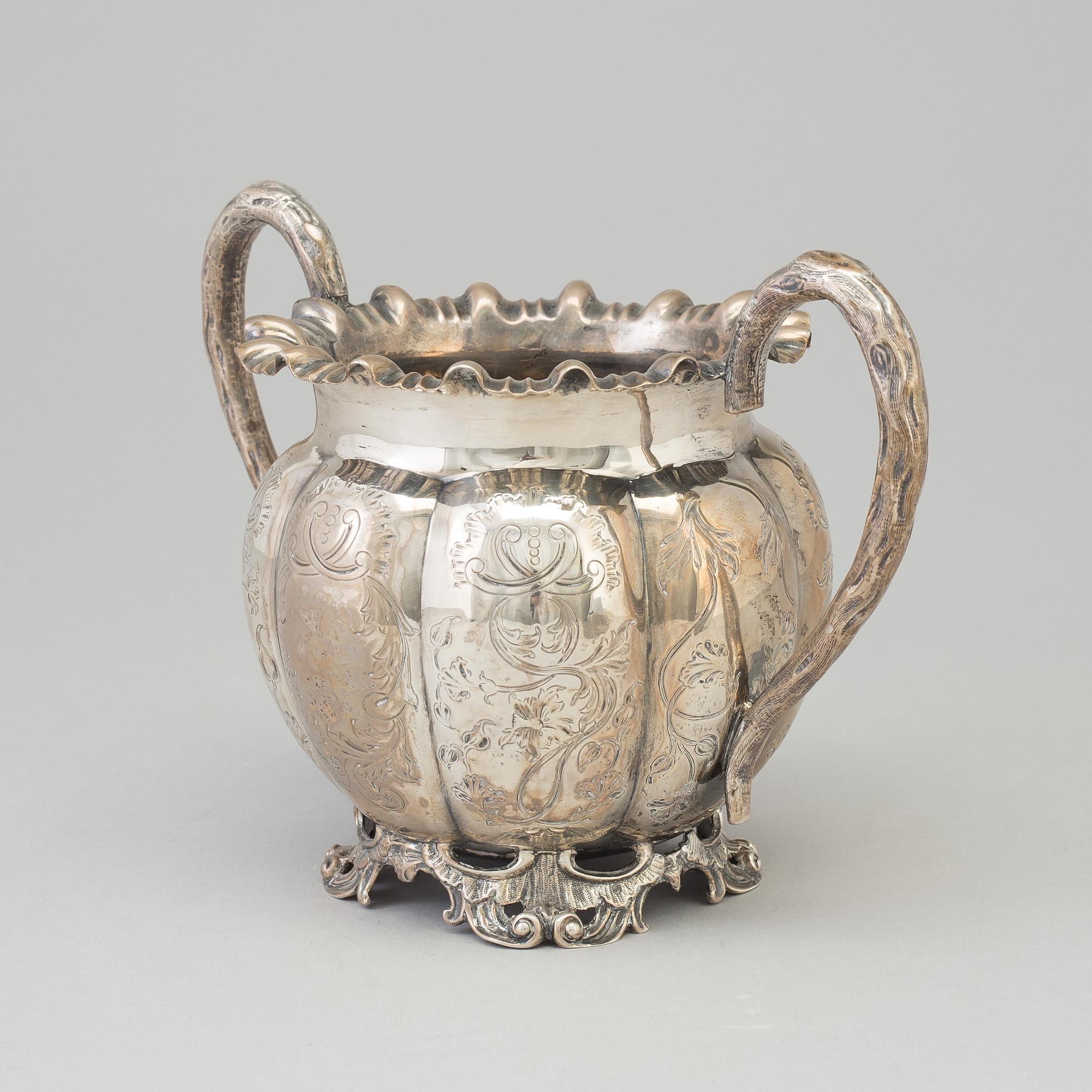A silver sugar bowl, London, England, second half of the 19th century.