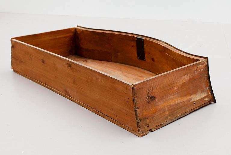 BYRÅ, rokokostil, 1800-talets andra hälft.