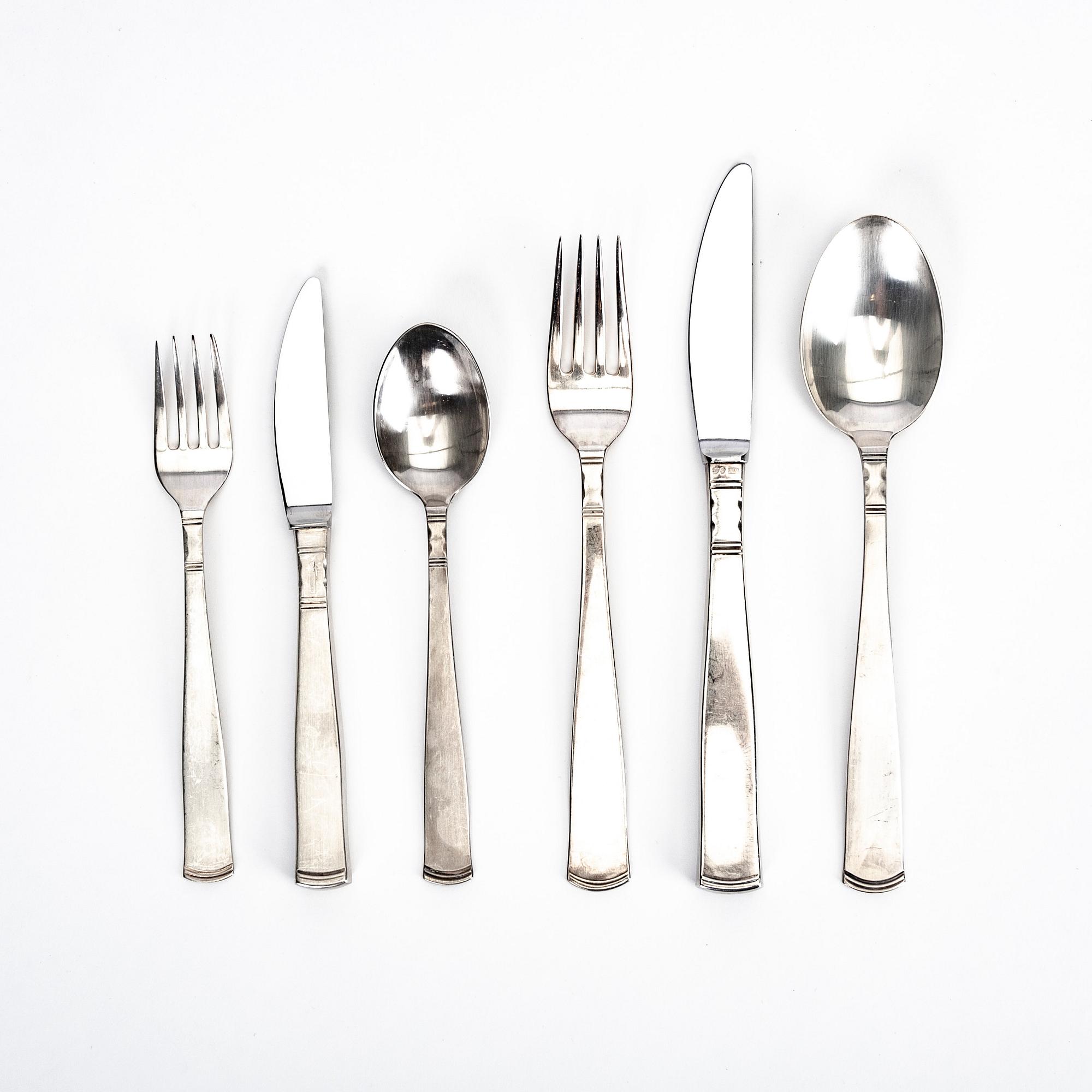 Jacob Ängman, bestick 82 dlr "Rosenholm" silver GAB Eskilstuna 1980-90-tal.