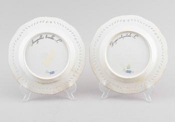 FAT, 2 st, porslin, "Flora Danica", Royal Copenhagen.