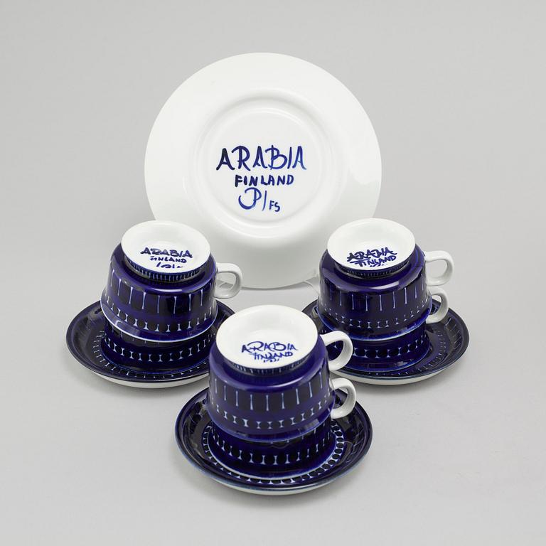 ULLA PROCOPÉ, 12+1 delar porslin, "Valencia", Arabia, Finland. 1900-talets andra hälft.