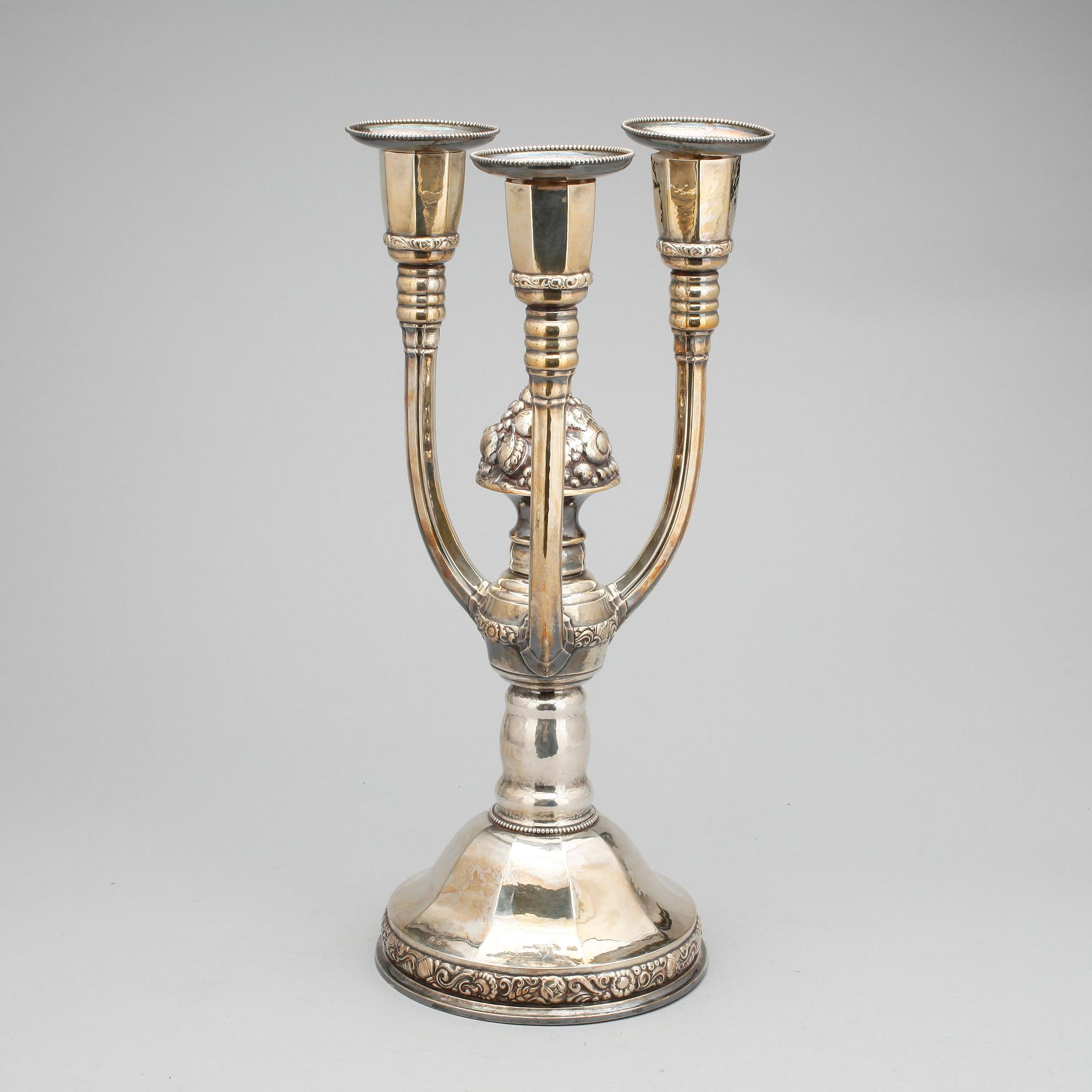 KANDELABER, silver 835/1000, Köpenhamn, Danmark, 1928. Fylld fot.