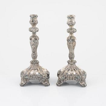 Ljusstakar, ett par, silver, nyrokoko, Gustav Möllenborg, Stockholm, 1848.