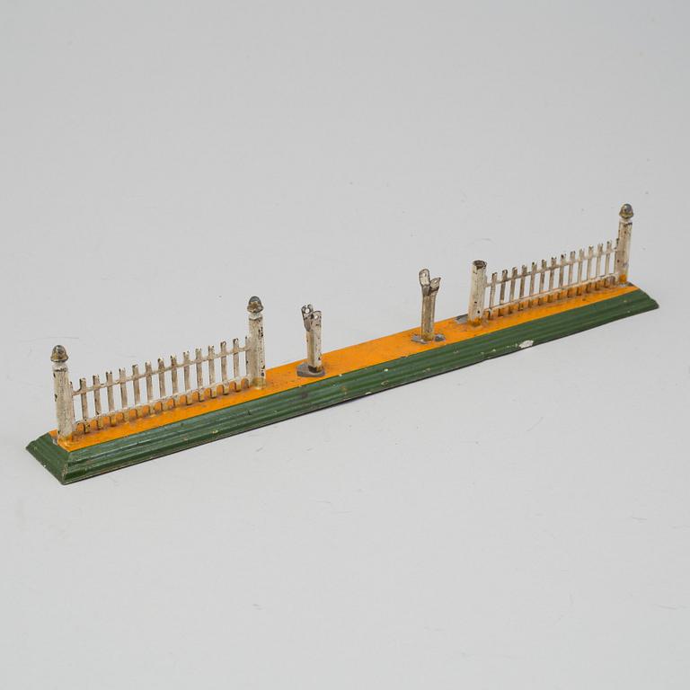 TÅGTILLBEHÖR, 4 st, bla Märklin Tyskland 1900-talets första del.