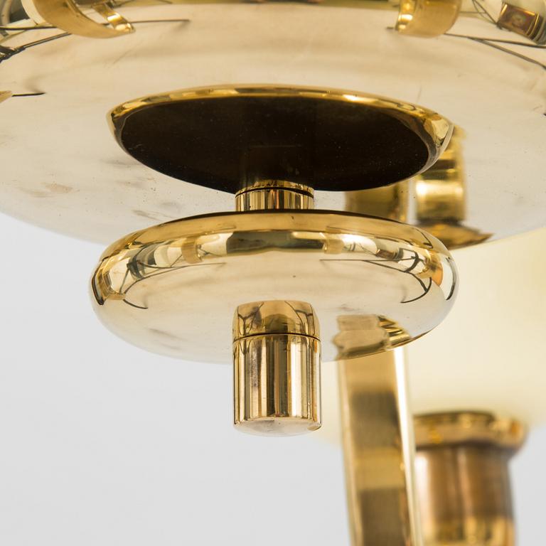 Paavo Tynell, a 1930's chandelier for Taito.