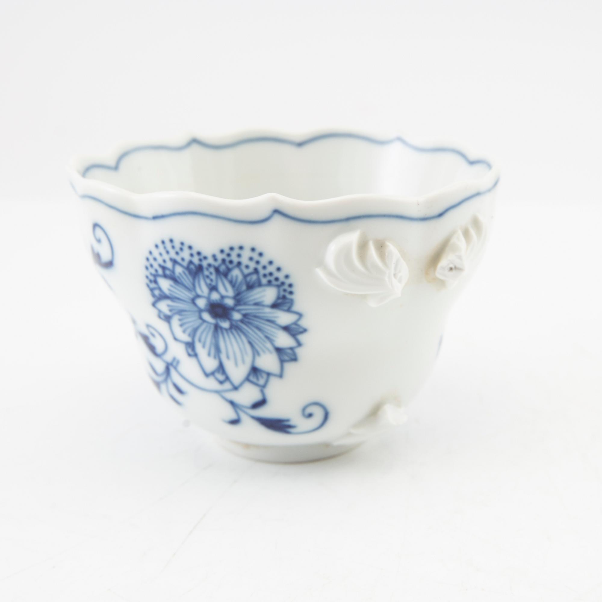 Servis 139 dlr porslin "Lökmönstret" Meissen Tyskland 1900-tal.