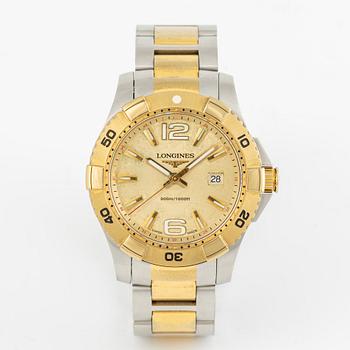 Longines, HydroConquest, armbandsur, 39 mm.