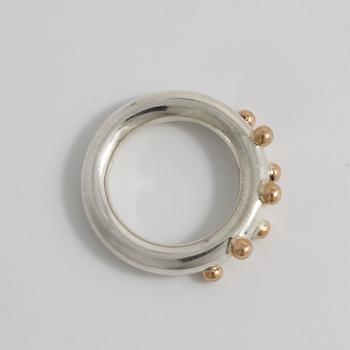 MICHAEL PERSSON CARLING, MPC jewellery, Göteborg, 2004 & 2008, ring samt örhängen.