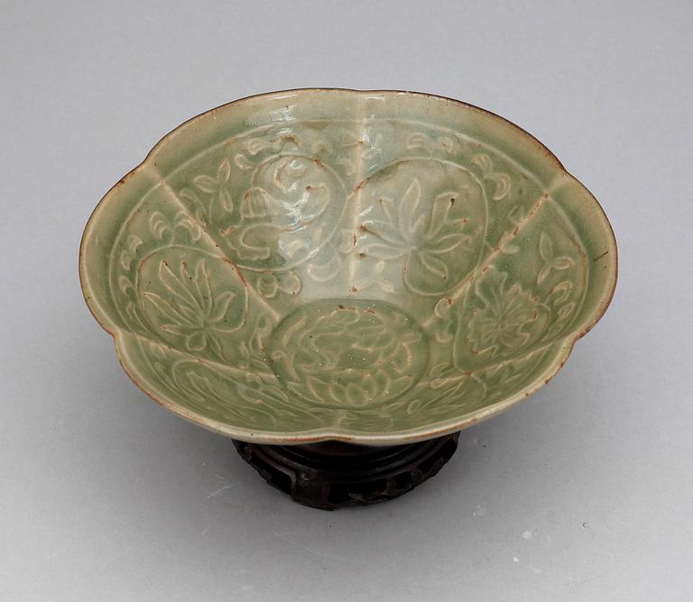 SKÅLFAT, keramik. Kina, 1900-tal.