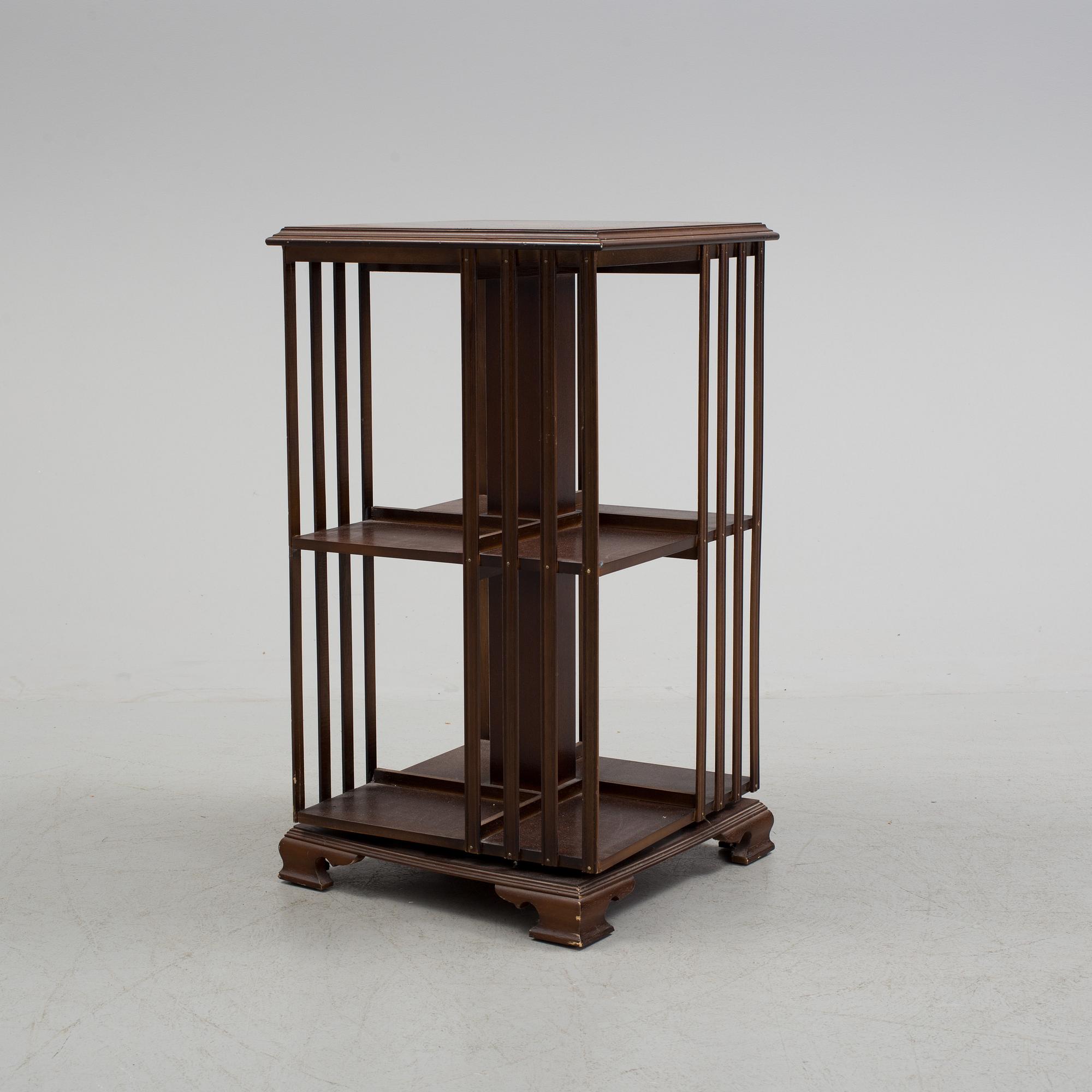 BOKSNURRA, engelsk stil, 1900-tal.