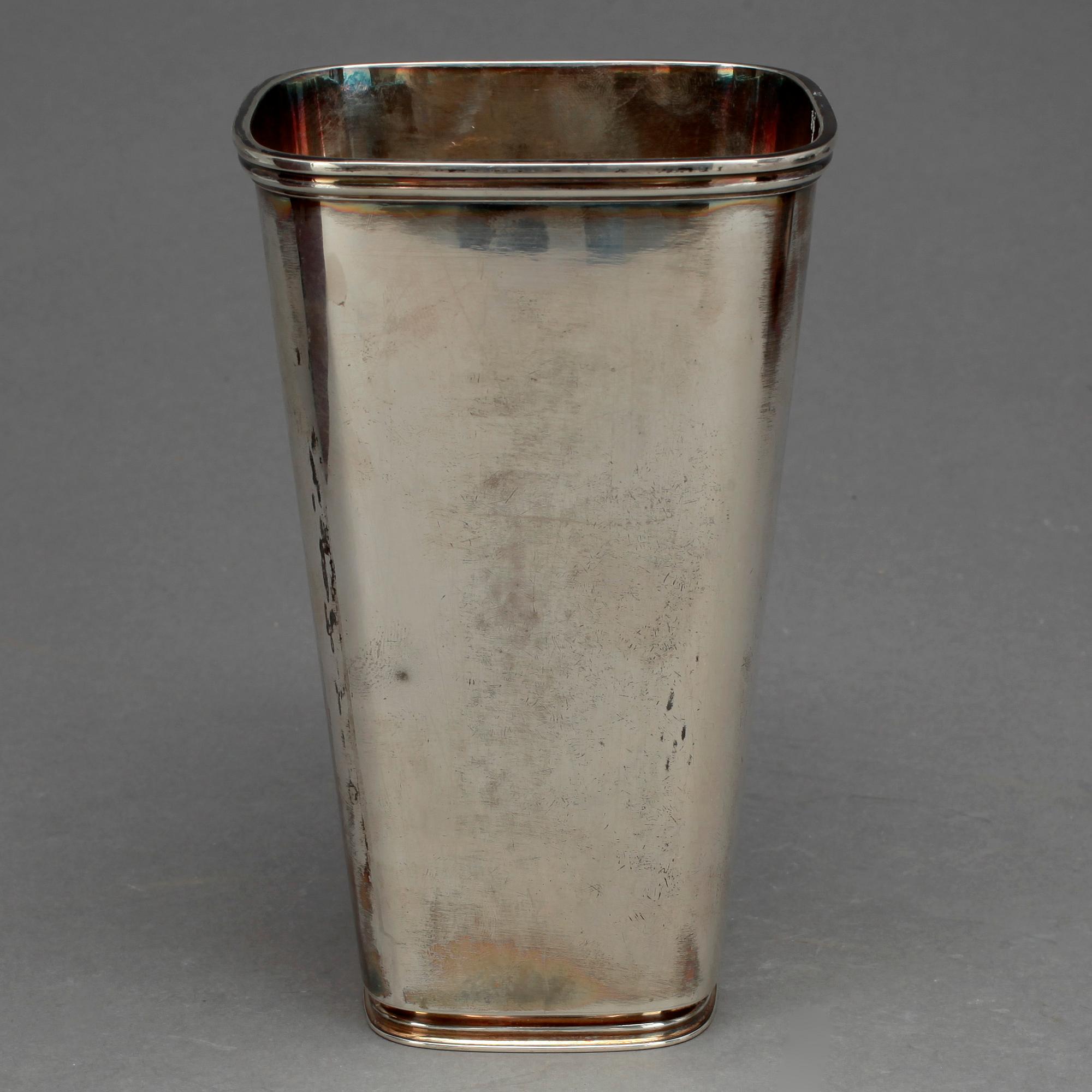 BÄGARE, silver, CG Hallberg, Gustaf Jansson, 1955, vikt 433 gram.
