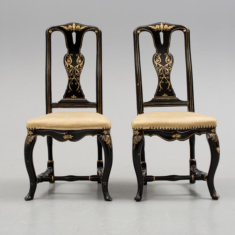 STOLAR, ett par, senbarock, 1700-tal.