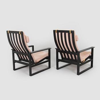 Børge Mogensen, armchairs, a pair model 2254, "Highback Easy Chair"/"Släden",  Fredericia Stolefabrik, Denmark.