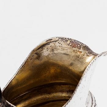 A silver coffee pot, and silver cream jug, Olof Robert Lundgren, Turku 1847 and Fredrik Strömsten, Helsinki 1839.