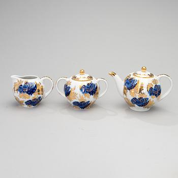 A 34-piece'Golden Garden' porcelain tea- and coffee set from Lomonosov, Soviet Union.